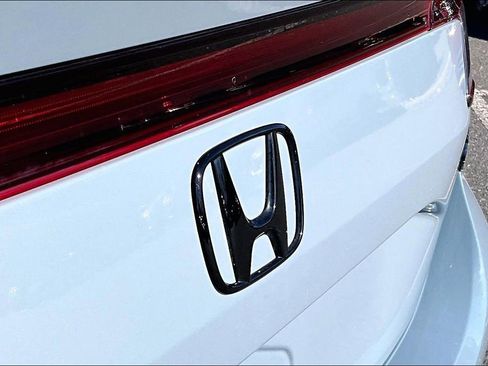 Used 2024 Honda Civic Sport image 24