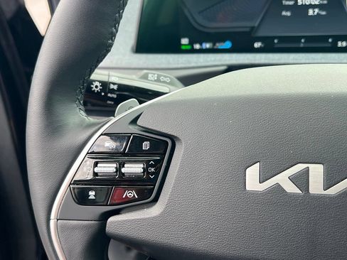 Certified 2024 Kia EV6 Wind w/ Wind Technology Package AWD/4WD image 19