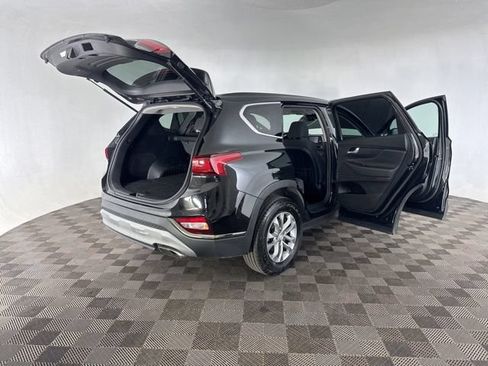 Used 2019 Hyundai Santa Fe SE FWD image 16