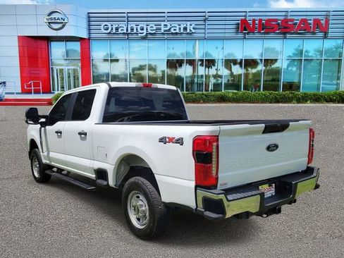 Used 2024 Ford F250 XL w/ 360-Degree Camera Package AWD/4WD image 3