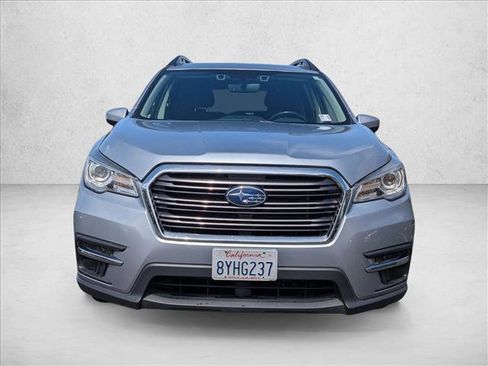Used 2021 Subaru Ascent Premium w/ Convenience Package AWD/4WD image 2