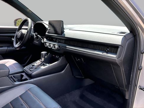 Used 2024 Honda CR-V Sport-L image 32
