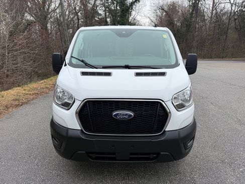 Used 2022 Ford Transit 250 Low Roof w/ Exterior Upgrade Package image 3