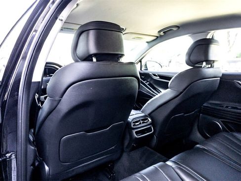 Used 2023 Genesis G80 2.5T image 28