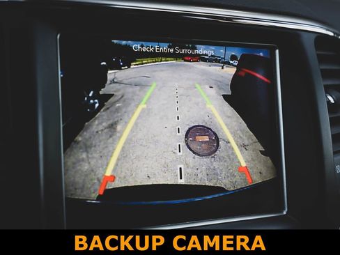 Used 2018 Jeep Grand Cherokee Limited w/ Trailer Tow Group IV AWD/4WD image 3