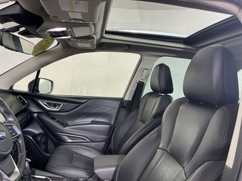 Used 2023 Subaru Forester Touring AWD/4WD image 17