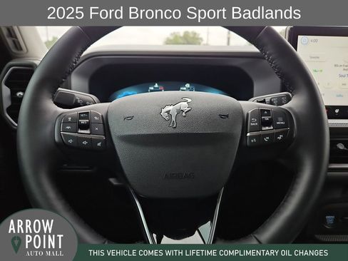 Used 2025 Ford Bronco Sport Badlands AWD/4WD image 27
