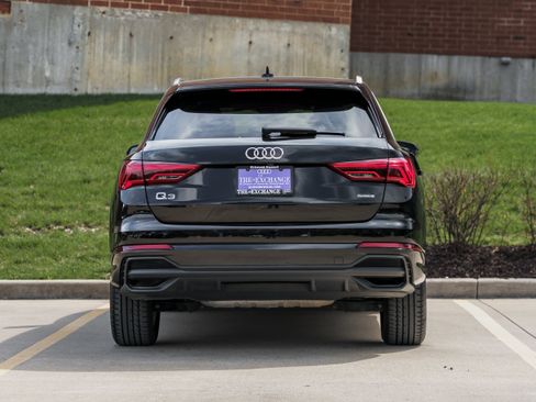 Used 2023 Audi Q3 2.0T Premium Plus w/ Premium Plus Package AWD/4WD image 28