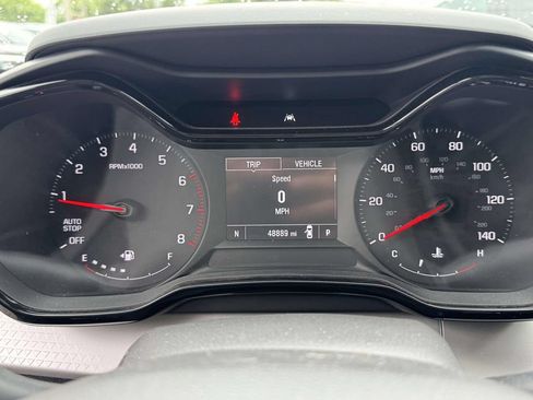 Used 2024 Chevrolet Trax LS w/ LS Convenience Package FWD image 28
