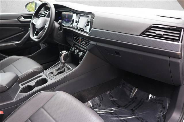 Used 2024 Volkswagen Jetta SE FWD image 26
