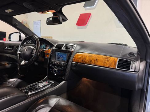 Used 2014 Jaguar XK Coupe image 14