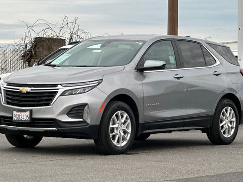 Used 2023 Chevrolet Equinox LT w/ LPO, Floor Liner Package image 8