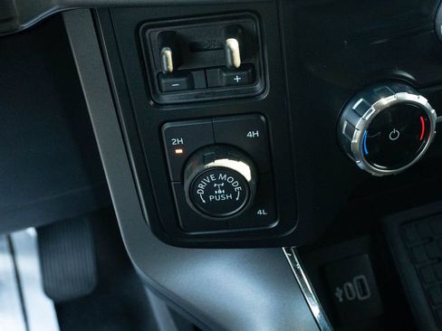 Used 2025 Ford F150 XLT w/ Equipment Group 302A MID AWD/4WD image 34