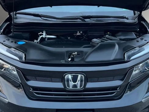 Used 2021 Honda Pilot Special Edition image 11