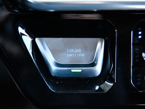 Used 2023 GMC Sierra 1500 Denali w/ Denali Reserve Package image 41