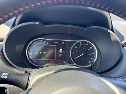 New 2025 Nissan Versa SR w/ Trunk Package image 11