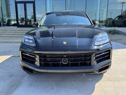 New 2026 Porsche Cayenne E-Hybrid Coupe image 9