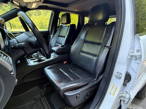 Used 2020 Jeep Grand Cherokee Limited AWD/4WD image 14