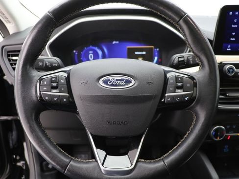 Used 2022 Ford Escape Titanium w/ Titanium Elite Package image 17