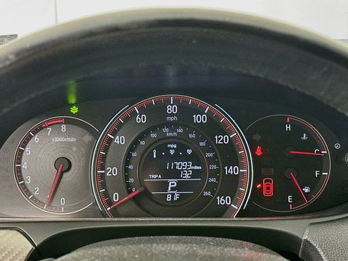 Used 2017 Honda Accord Sport image 18