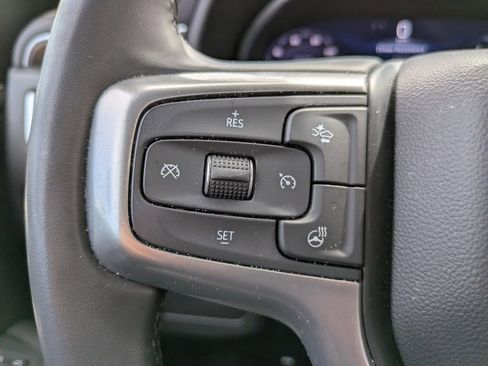 Certified 2024 Chevrolet Suburban Premier image 28