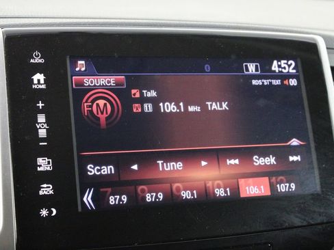 Used 2018 Honda Pilot EX-L image 31