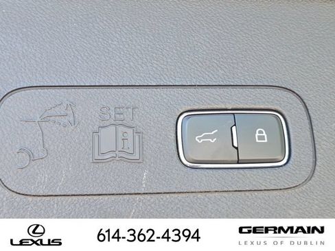 Used 2025 Lincoln Aviator Reserve w/ Jet Appearance Package AWD/4WD image 30