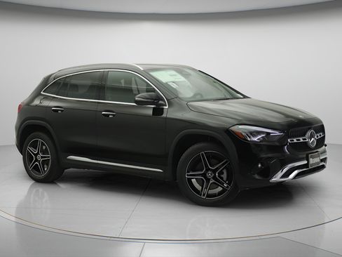 New 2026 Mercedes-Benz GLA 250 image 13