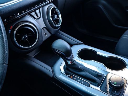 Used 2022 Chevrolet Blazer LT image 31