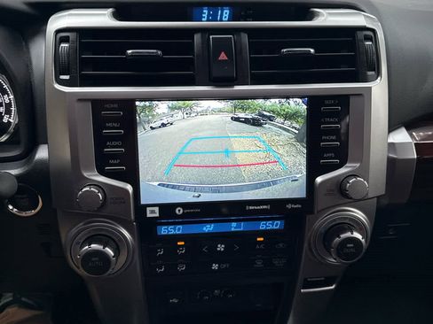 Used 2020 Toyota 4Runner Limited image 21