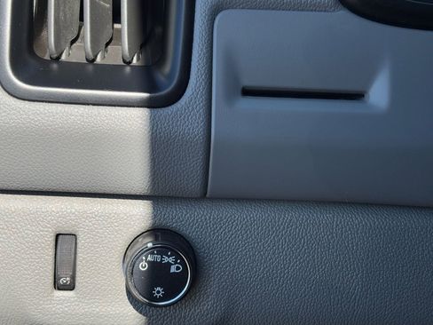 Used 2021 GMC Canyon Elevation Standard w/ Convenience Package image 28