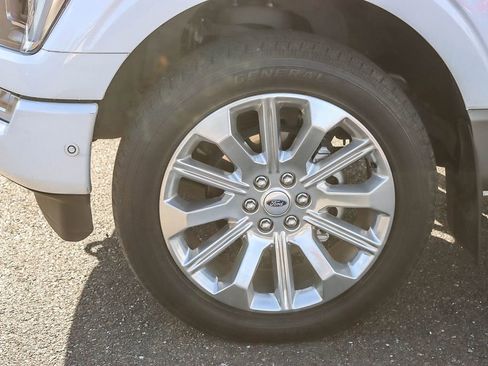 Used 2023 Ford F150 Limited image 7