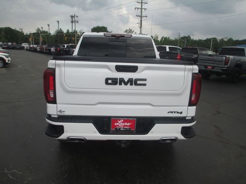 Used 2024 GMC Sierra 1500 AT4 w/ Technology Package AWD/4WD image 7