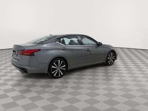 Certified 2022 Nissan Altima 2.0 SR image 12