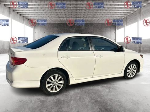 Used 2010 Toyota Corolla S FWD image 5