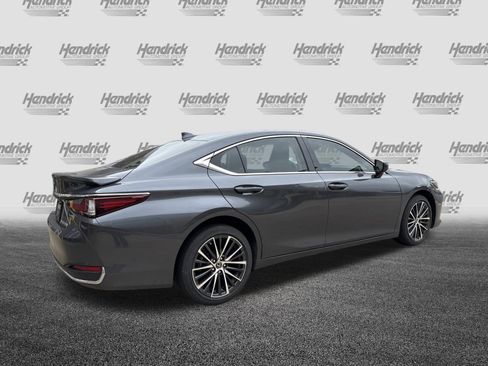 Used 2023 Lexus ES 250 w/ Premium Package image 10