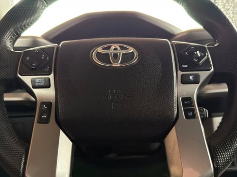 Used 2021 Toyota Tacoma SR5 image 22