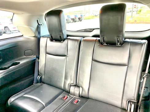 Used 2016 INFINITI QX60 FWD w/ Deluxe Technology Package image 16