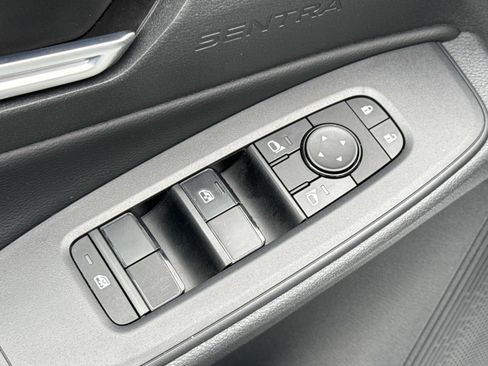 Certified 2026 Nissan Sentra SV w/ SV Convenience Package FWD image 22