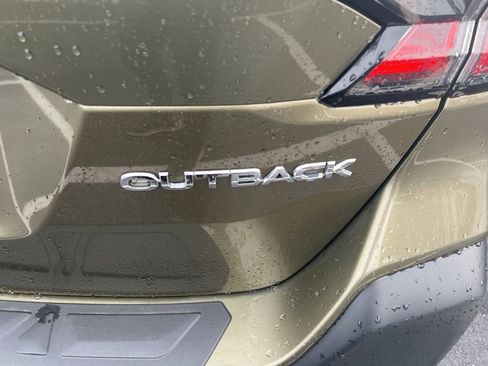 Certified 2025 Subaru Outback Premium image 6