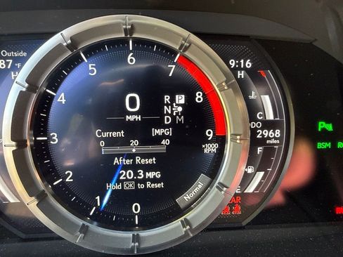 Used 2024 Lexus LC 500 Convertible w/ Touring Package RWD image 10