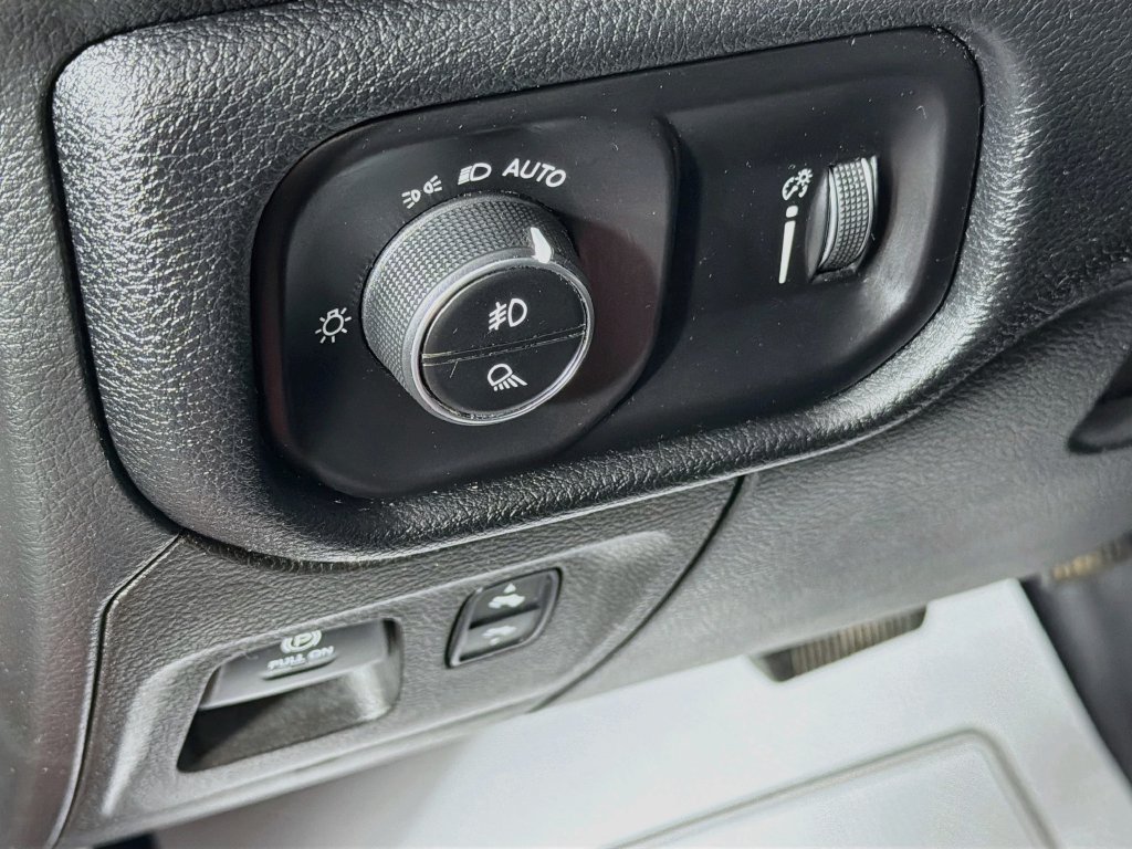 Used 2022 RAM 1500 Rebel w/ Level 1 Equipment Group AWD/4WD image 10
