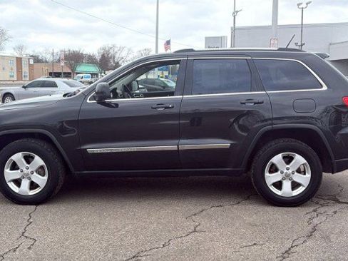 Used 2012 Jeep Grand Cherokee Laredo image 5