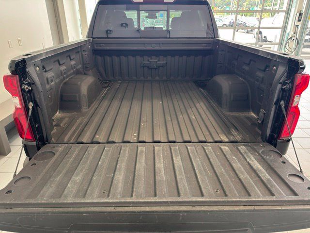 Certified 2024 Chevrolet Silverado 1500 RST w/ Convenience Package II AWD/4WD image 43
