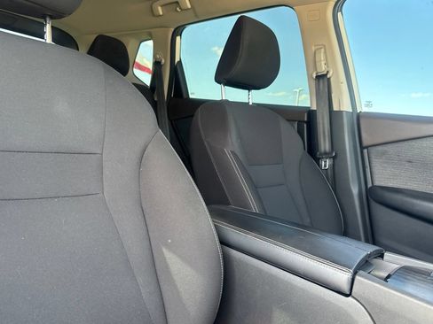 Certified 2023 Nissan Rogue S FWD image 32