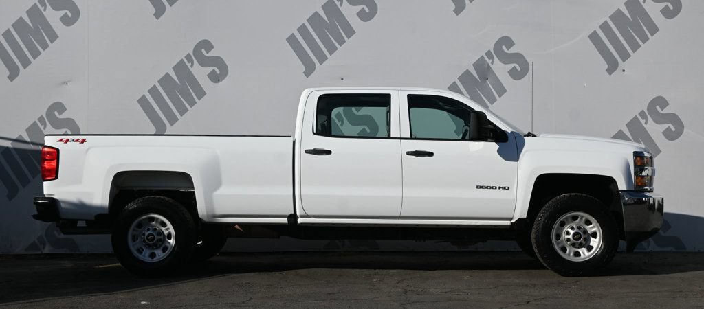 Used 2019 Chevrolet Silverado 3500 W/T AWD/4WD image 4