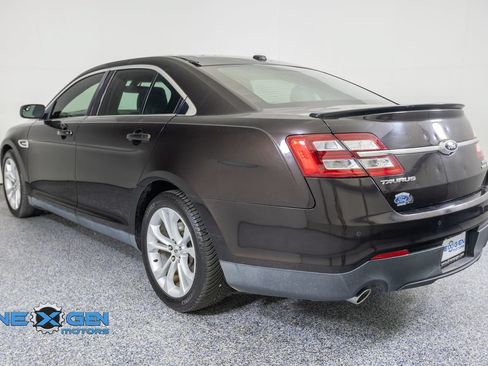 Used 2013 Ford Taurus SEL FWD image 5