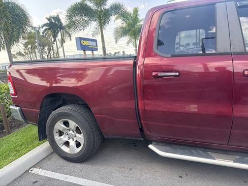 Used 2019 RAM 1500 Big Horn AWD/4WD image 5