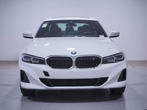 New 2026 BMW 330i Sedan image 4