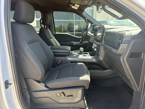 Used 2025 Ford F150 XLT w/ Equipment Group 302A MID AWD/4WD image 5